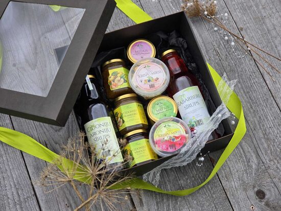 Dāvanu kaste DAŽĀDĪBA 